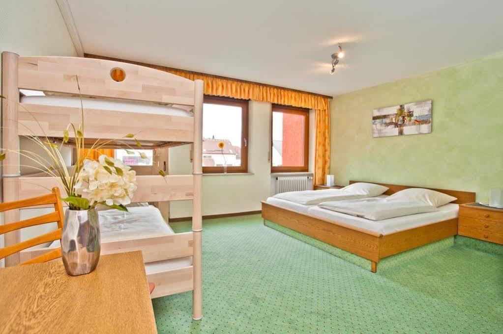 Landhotel Imhof Neuhof (Hessen) Exterior foto